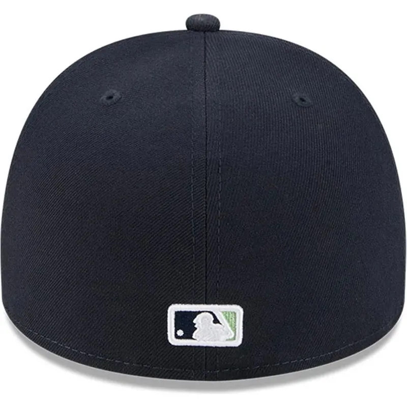 siltovka-zaoblena-tmavomodra-upravena-59fifty-a-frame-cartoon-new-york-yankees-mlb-new-era