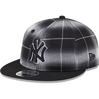 Gorra plana negra snapback 9FIFTY Retro Crown Plaid de New York Yankees MLB de New Era