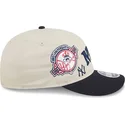 siltovka-zaoblena-bezova-snapback-9fifty-retro-crown-scatter-new-york-yankees-mlb-new-era