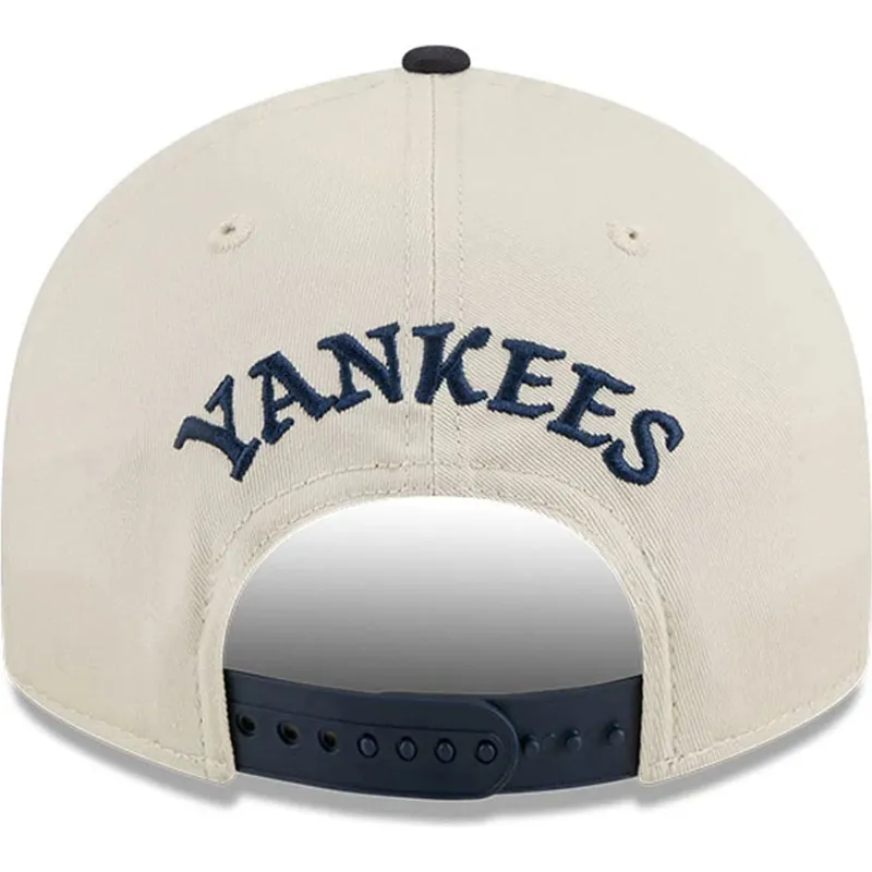 siltovka-zaoblena-bezova-snapback-9fifty-retro-crown-scatter-new-york-yankees-mlb-new-era