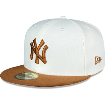 New York Yankees MLB 59FIFTY Chrome Toast Side Patch weiße und braune Flat Cap von New Era