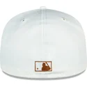 siltovka-rovna-hneda-upravena-59fifty-chrome-toast-side-patch-new-york-yankees-mlb-new-era