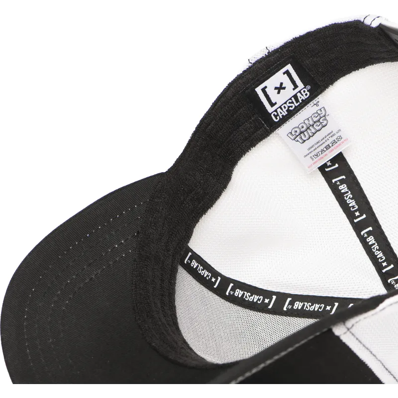 siltovka-zaoblena-cierna-snapback-loo12-bug-ct-bugs-bunny-looney-tunes-capslab