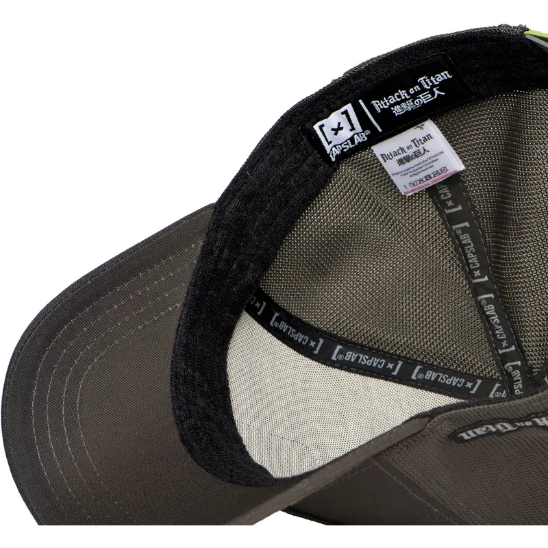 siltovka-zaoblena-siva-snapback-utocny-titan-attack-on-titan-capslab