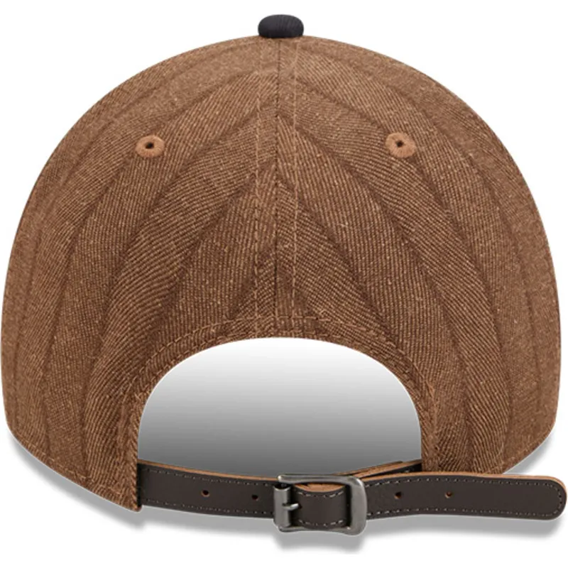 cap-zaoblena-brown-adjustable-strap-9twenty-a-frame-wool-pinstripe-boston-red-sox-mlb-new-era