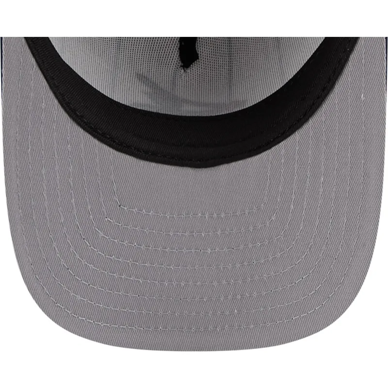 cap-zaoblena-white-snapback-9fifty-a-frame-satin-pinstripe-chicago-white-sox-mlb-new-era