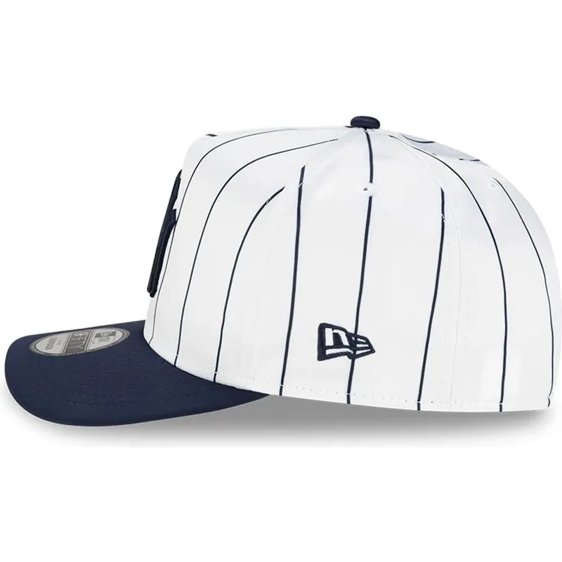 siltovka-zaoblena-biely-snapback-9fifty-a-frame-satin-pinstripe-new-york-yankees-mlb-new-era siltovka-zaoblena-biely-snapback-9fifty-a-frame-satin-pinstripe-new-york-yankees-mlb-new-era