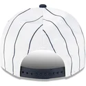 siltovka-zaoblena-biely-snapback-9fifty-a-frame-satin-pinstripe-new-york-yankees-mlb-new-era