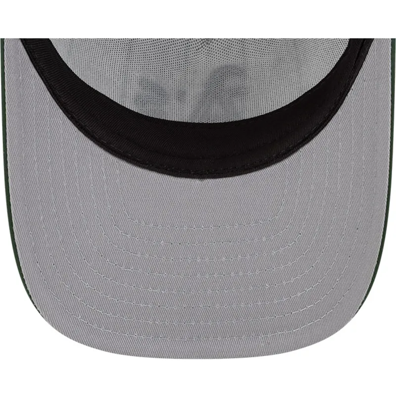 siltovka-zaoblena-biely-snapback-9fifty-a-frame-satin-pinstripe-oakland-athletics-mlb-new-era