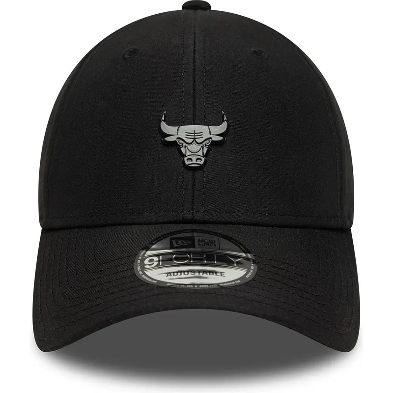 cap-zaoblena-black-adjustable-strap-9forty-pin-chicago-bulls-nba-new-era
