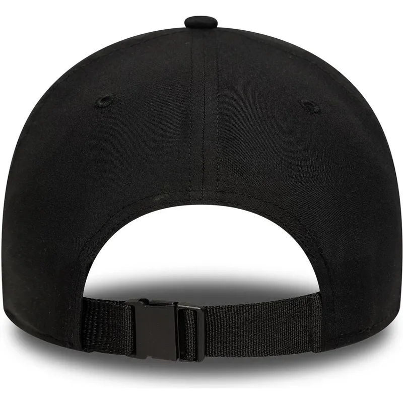 cap-zaoblena-black-adjustable-strap-9forty-pin-chicago-bulls-nba-new-era
