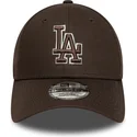 verstellbare-braune-9forty-kappe-mit-gebogenem-schirm-los-angeles-dodgers-mlb-outline-von-new-era