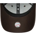 verstellbare-braune-9forty-kappe-mit-gebogenem-schirm-los-angeles-dodgers-mlb-outline-von-new-era