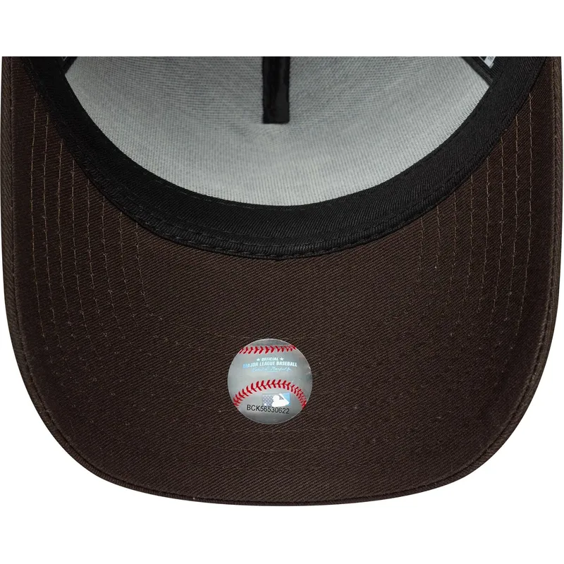 cap-zaoblena-brown-snapback-9forty-e-frame-side-patch-los-angeles-dodgers-mlb-new-era