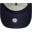 gorra-curva-beige-y-azul-marino-snapback-9forty-e-frame-world-series-patch-de-new-york-yankees-mlb-de-new-era