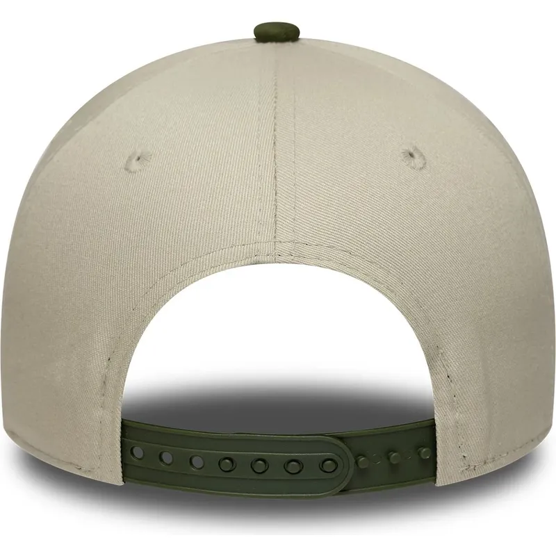 cap-zaoblena-camouflage-snapback-9forty-new-era
