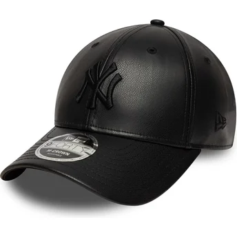 Cap zaoblená black snapback 9FORTY M-Crown PU New York Yankees MLB New Era