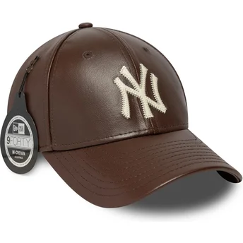 Gorra curva marrón ajustable 9FORTY M-Crown Img Leather de New York Yankees MLB de New Era