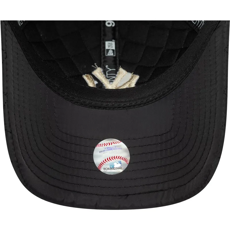 cap-zaoblena-black-adjustable-strap-9twenty-quilted-new-york-yankees-mlb-new-era
