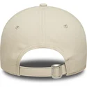 cap-zaoblena-beige-adjustable-strap-9twenty-new-era