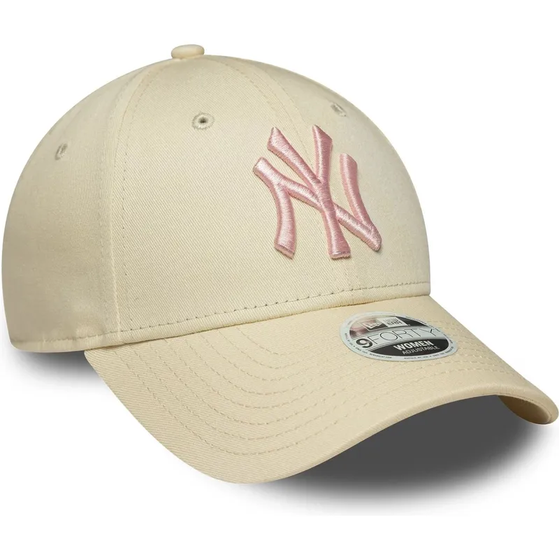 cap-zaoblena-beige-adjustable-strap-rosa-9forty-league-essential-new-york-yankees-mlb-new-era