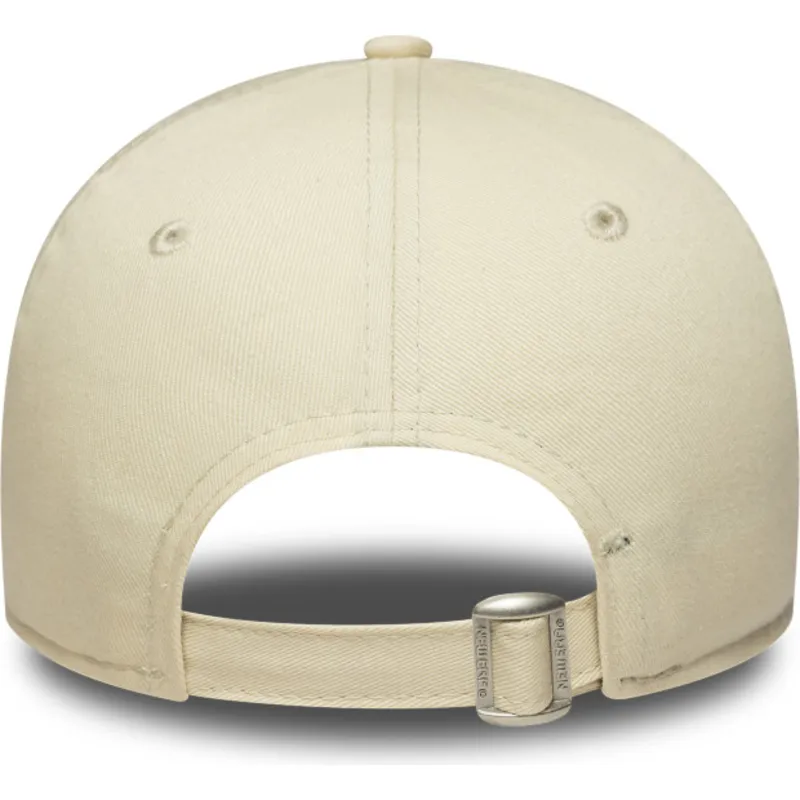 cap-zaoblena-beige-adjustable-strap-rosa-9forty-league-essential-new-york-yankees-mlb-new-era