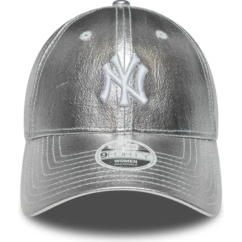 siltovka-zaoblena-strieborna-nastavitelny-plateada-9forty-metallic-new-york-yankees-mlb-new-era siltovka-zaoblena-strieborna-nastavitelny-plateada-9forty-metallic-new-york-yankees-mlb-new-era