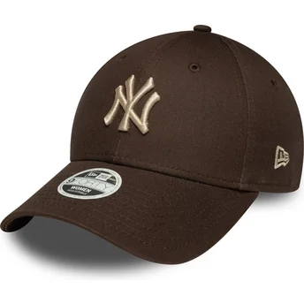 Cap zaoblená brown adjustable strap 9FORTY League Essential New York Yankees MLB New Era