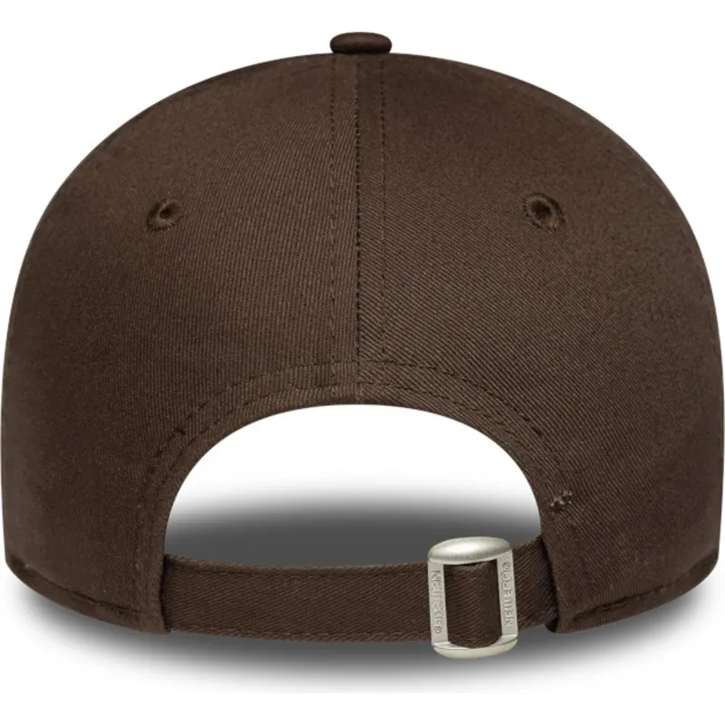cap-zaoblena-brown-adjustable-strap-9forty-league-essential-new-york-yankees-mlb-new-era