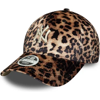 Šiltovka zaoblená leopardí nastaviteľný 9FORTY Leo Velour New York Yankees MLB New Era
