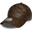 siltovka-zaoblena-hneda-nastavitelny-9twenty-worn-pu-new-york-yankees-mlb-new-era