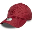 gorra-curva-roja-ajustable-para-mujer-con-logo-rojo-9twenty-padded-de-new-york-yankees-mlb-de-new-era