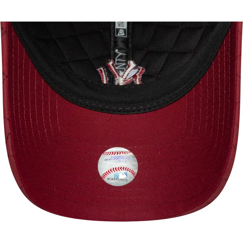 siltovka-zaoblena-cervena-nastavitelny-9twenty-padded-new-york-yankees-mlb-new-era
