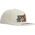 gorra-plana-beige-snapback-respect-the-game-slogan-de-and1