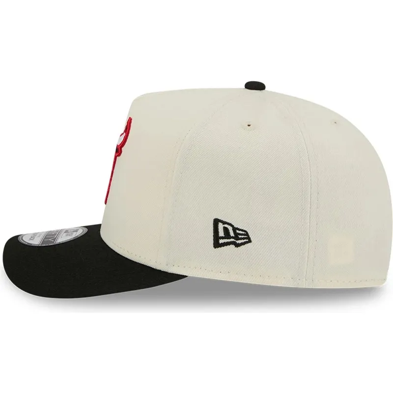siltovky-zaoblena-cierna-snapback-9fifty-a-frame-precurved-hardwood-classics-chicago-bulls-nba-new-era