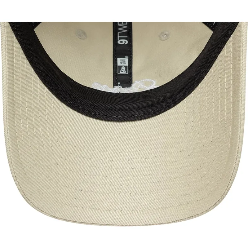 cap-zaoblena-beige-snapback-9twenty-ajustable-fc-barcelona-laliga-new-era cap-zaoblena-beige-snapback-9twenty-ajustable-fc-barcelona-laliga-new-era