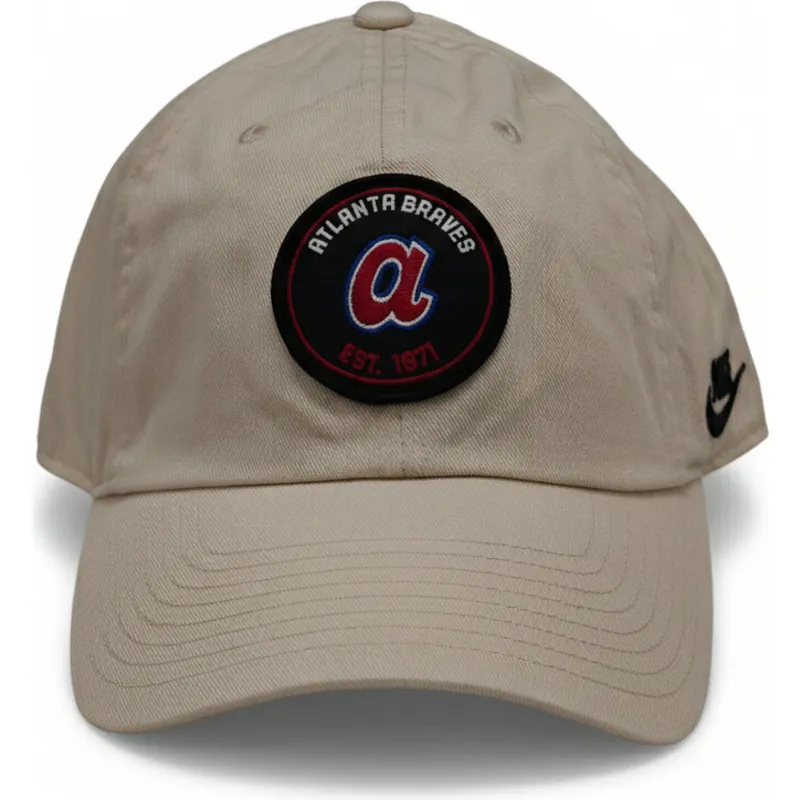 verstellbare-beigefarbene-kappe-club-unstructured-organic-cotton-der-atlanta-braves-mlb-von-nike