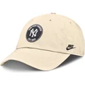 cap-zaoblena-beige-adjustable-strap-club-unstructured-organic-cotton-new-york-yankees-mlb-nike