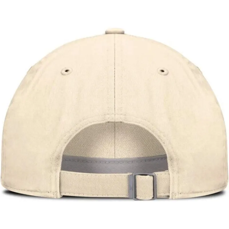 siltovka-zaoblena-bezova-nastavitelny-club-unstructured-organic-cotton-new-york-yankees-mlb-nike siltovka-zaoblena-bezova-nastavitelny-club-unstructured-organic-cotton-new-york-yankees-mlb-nike
