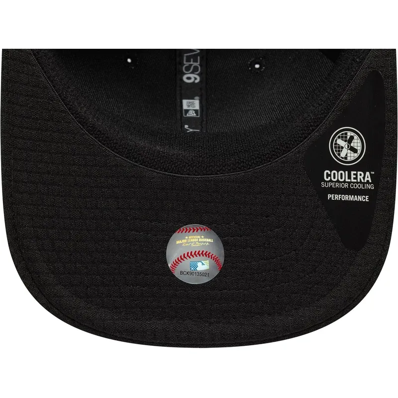 cap-zaoblena-black-snapback-9seventy-stretch-snap-mesh-flawless-new-york-yankees-mlb-new-era