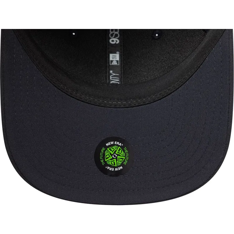 cap-zaoblena-navy-blue-snapback-9seventy-stretch-snap-iridiscent-chelsea-football-club-premier-league-new-era