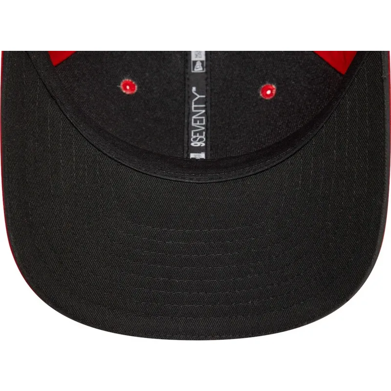 cap-zaoblena-red-snapback-9seventy-stretch-snap-core-ducati-motor-motogp-new-era