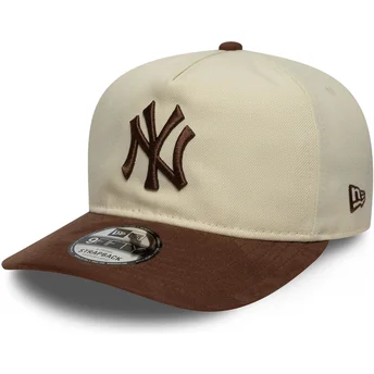 Beige und braune verstellbare Curved Cap 9FIFTY A Frame Suede Visor der New York Yankees MLB von New Era