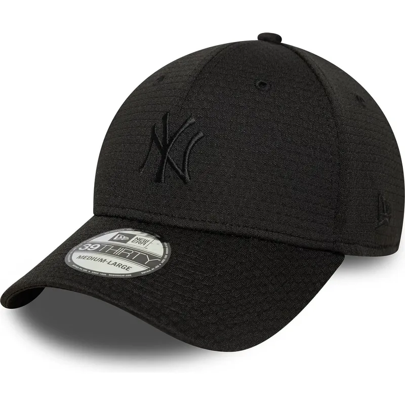 schwarze-gebogene-angepasste-kappe-mit-schwarzem-logo-39thirty-stretch-mesh-von-new-york-yankees-mlb-von-new-era