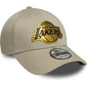 new-era-curved-brim-9forty-metallic-los-angeles-lakers-nba-beige-snapback-cap