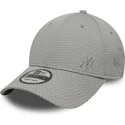 cap-zaoblena-gray-snapback-9forty-mesh-flawless-new-york-yankees-mlb-new-era
