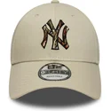 siltovky-zaoblena-bezova-nastavitelny-pasik-9forty-camo-infill-new-york-yankees-mlb-new-era