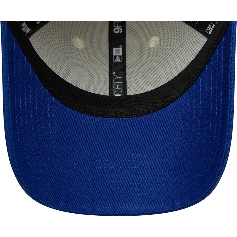 cap-zaoblena-beige-adjustable-strap-9forty-seasonal-red-bull-racing-formula-1-new-era