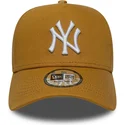 new-era-curved-brim-9forty-e-frame-league-essential-new-york-yankees-mlb-brown-snapback-cap