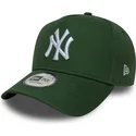 cap-zaoblena-green-snapback-9forty-e-frame-league-essential-new-york-yankees-mlb-new-era